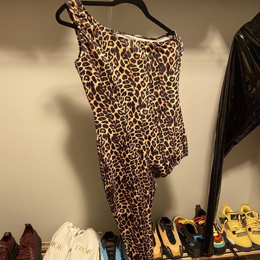 Women bodysuit